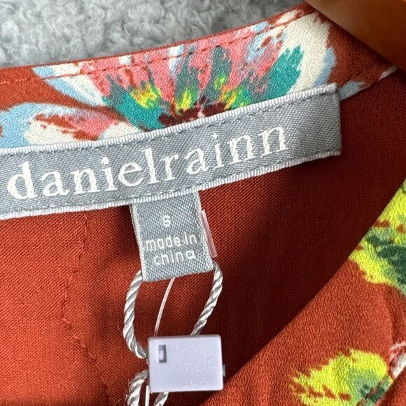 Daniel Rainn Quin Blouse Rust Floral Embroidered Lace Split Hem Size S NWT Boho - Picture 5 of 7